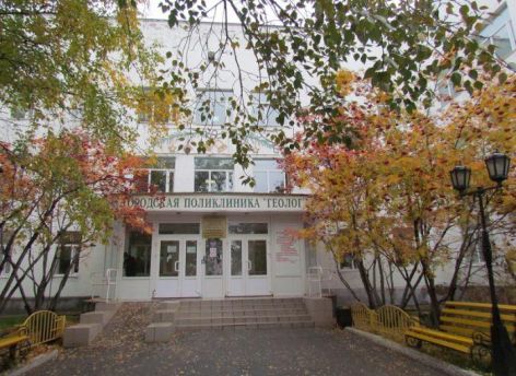 Руслан Кухарук озвучил сроки, когда жители восточного района Сургута получат новую поликлинику