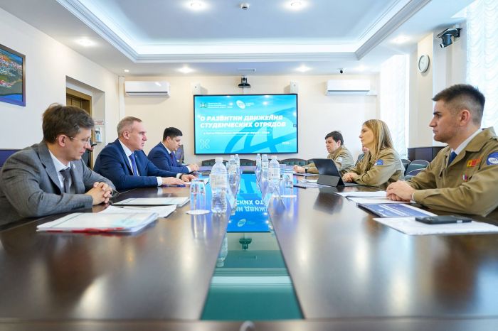 Участники студенческих стройотрядов будут работать в поликлиниках Югры