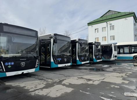 ​В Сургут поставили 20 новых автобусов − еще пять ждут до 5 апреля
