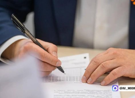 ​Александр Моор отметил активность молодежи на акции «Диктант Победы»