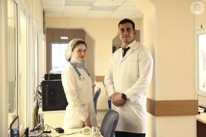​В Югре школьники чаще поступают на инженеров, врачей и айтишников