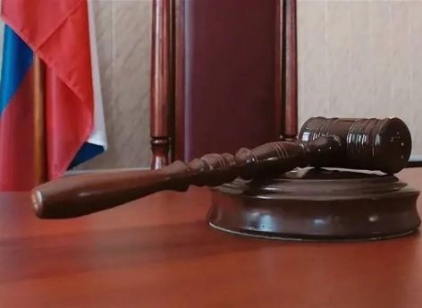 В Югре суд отобрал у мужчины жилой дом за фиктивную регистрацию 14 россиян