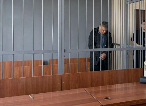 Сургутский суд заключил под стражу водителя, сбившего 10-летнего мальчика в Сургуте