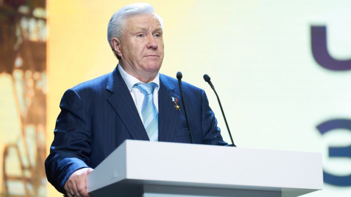 Владимир Богданов отмечает 75-летие