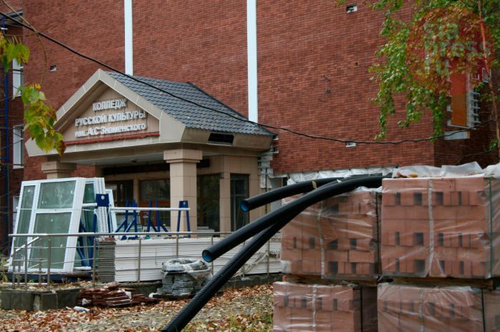 Окружные власти прокомментировали несколько культурных строек в Сургуте