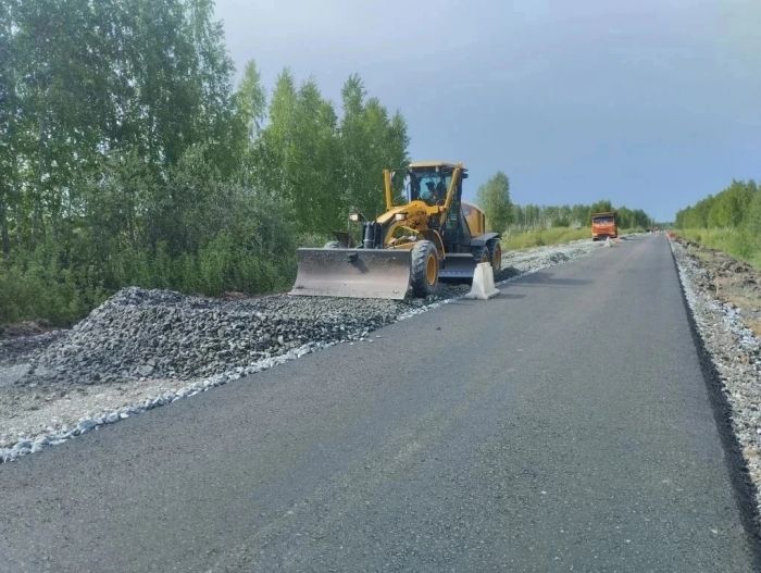 ​В Тюменской области ремонтируют дорогу к границе с Казахстаном в рамках нацпроекта