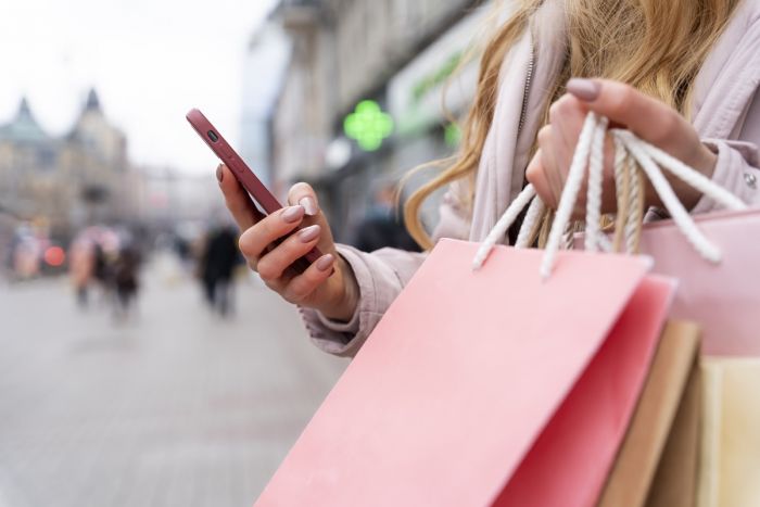 ​Зарубежные покупки россиян по QR-коду превысили 1 млрд рублей