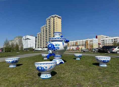 Самовар, матрешка и балалайка уйдут на зимовку: в Сургуте готовят новый арт-объект